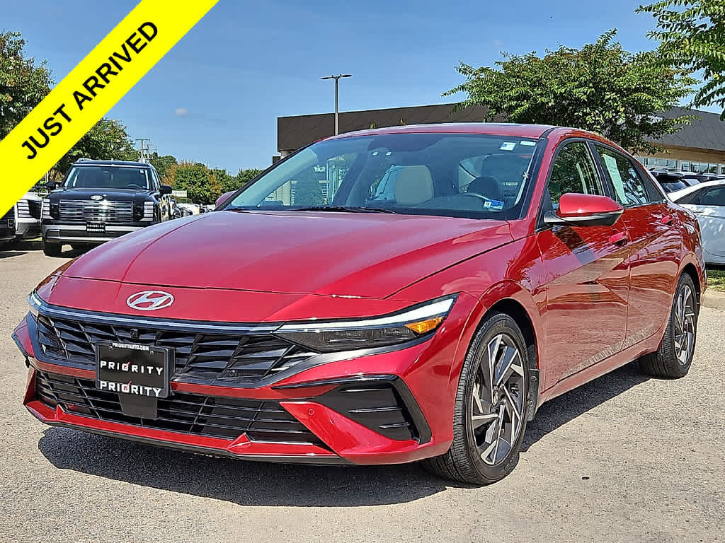 Used 2024 Hyundai Elantra Limited FWD image 1