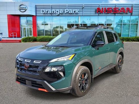 New 2026 Nissan Rogue SV AWD/4WD image 4