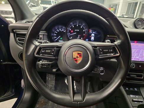 Used 2022 Porsche Macan GTS w/ Sport Chrono Package image 17