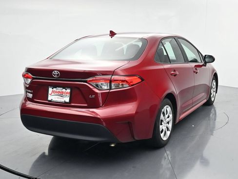 Used 2024 Toyota Corolla LE FWD image 6