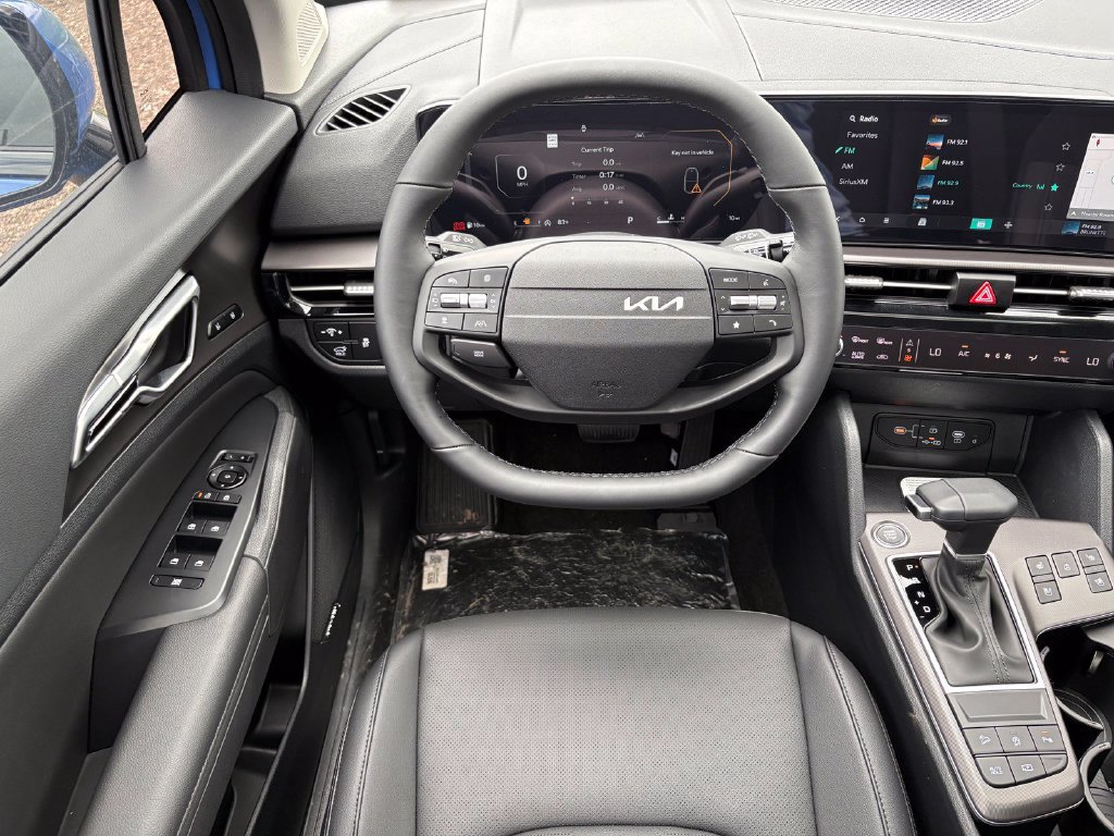 New 2026 Kia Sportage SX FWD image 17