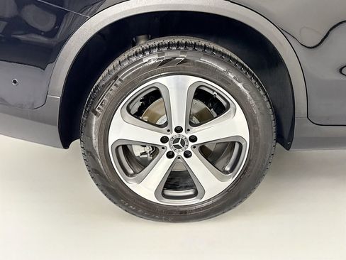 Certified 2023 Mercedes-Benz GLC 300 4MATIC Coupe image 33