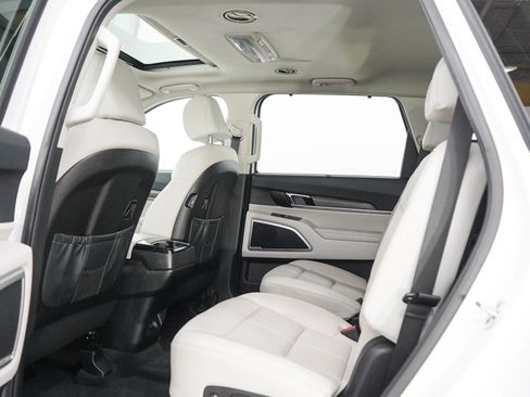Used 2022 Kia Telluride EX w/ EX Premium Package AWD/4WD image 18