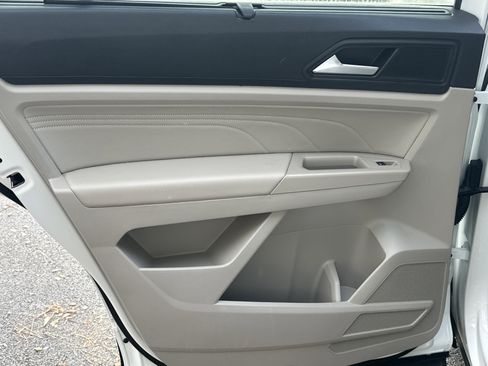 Used 2022 Volkswagen Atlas SE image 23