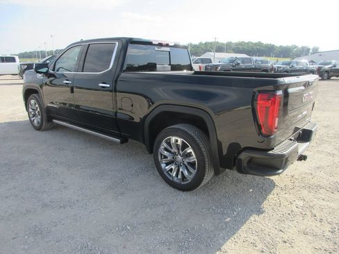 New 2026 GMC Sierra 1500 Denali w/ Denali Reserve Package AWD/4WD image 7