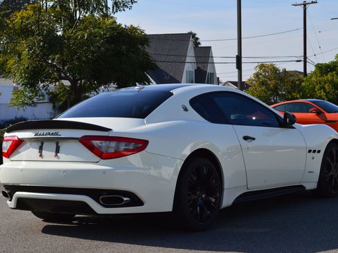 Used 2011 Maserati GranTurismo S image 5