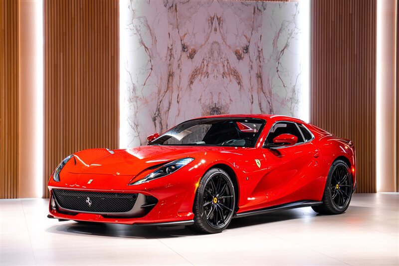 Used 2022 Ferrari 812 GTS RWD image 2