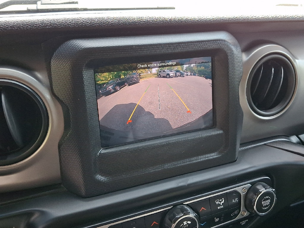 Certified 2019 Jeep Wrangler Unlimited Sport S AWD/4WD image 17