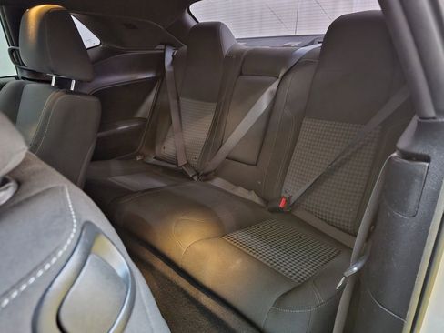 Used 2020 Dodge Challenger SXT w/ Driver Convenience Group image 15
