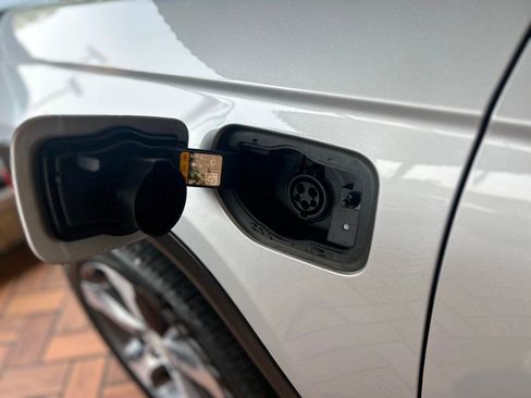 Used 2024 Jeep Grand Cherokee Limited 4xe w/ Trailer Tow Package image 35