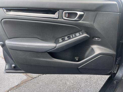 Certified 2025 Honda Civic Sport Touring image 22