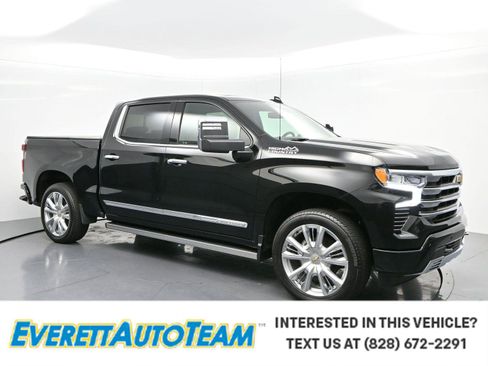 Used 2024 Chevrolet Silverado 1500 High Country w/ High Country Premium Package AWD/4WD image 1
