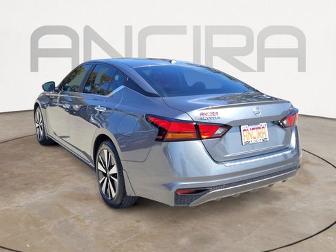 Used 2021 Nissan Altima 2.5 SV image 8