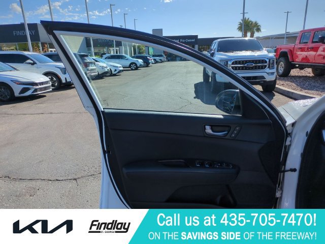 Used 2018 Kia Optima EX FWD image 13