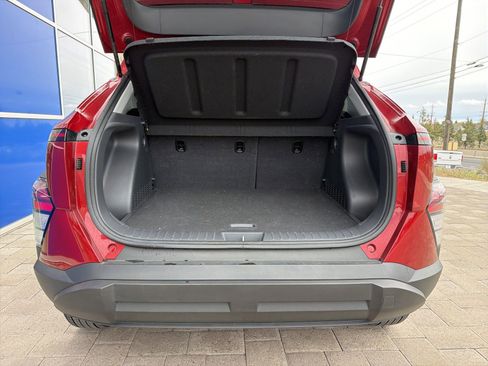 Used 2025 Hyundai Kona SEL AWD/4WD image 9