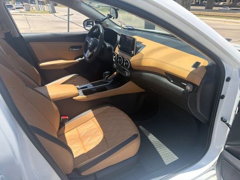Used 2023 Nissan Sentra SV w/ SV Premium Package FWD image 21
