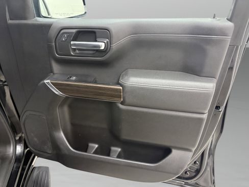 Used 2019 Chevrolet Silverado 1500 RST image 28