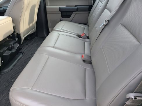 Used 2019 Ford F150 XL image 12