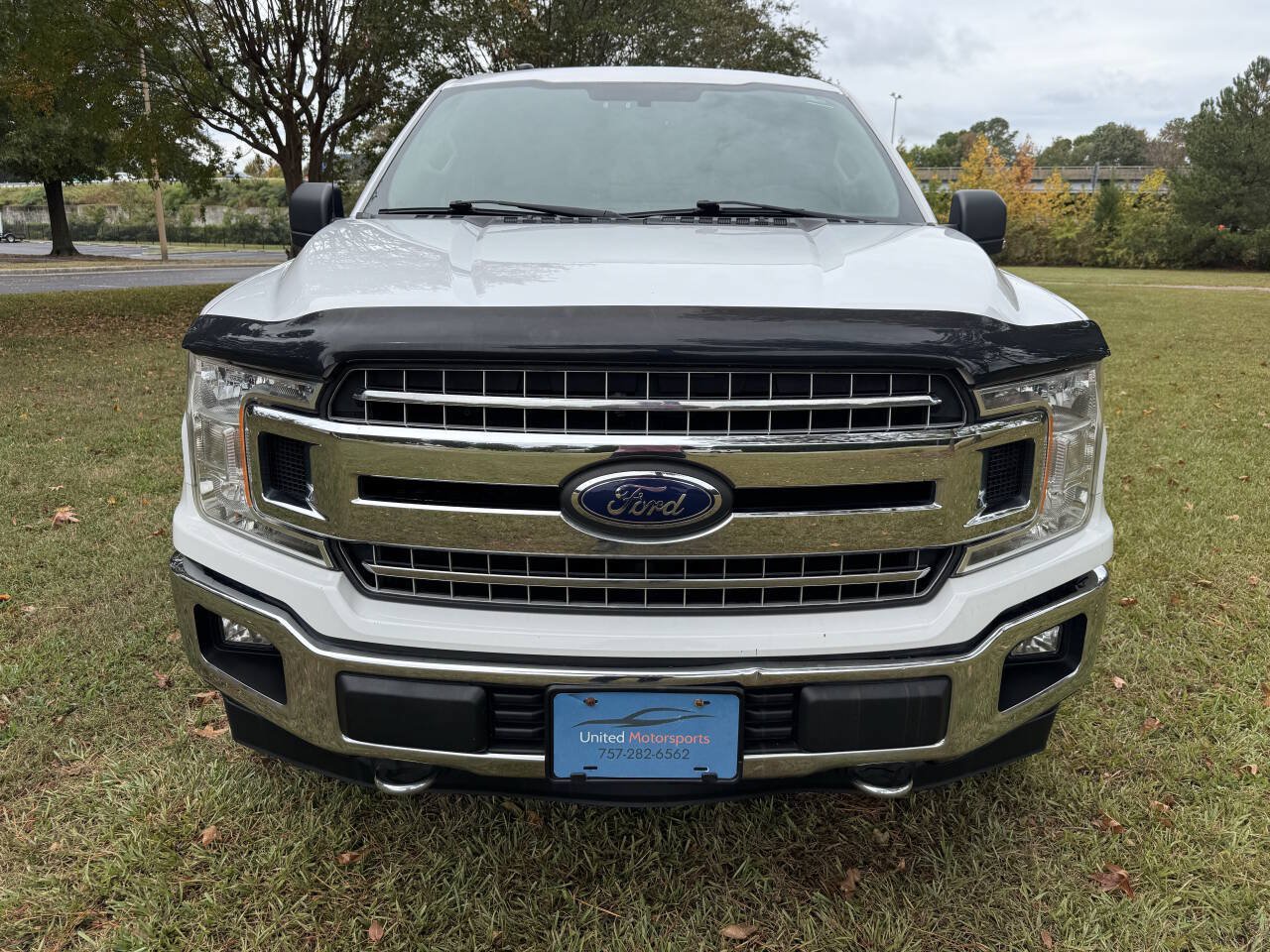 Used 2018 Ford F150 XLT w/ Equipment Group 302A Luxury AWD/4WD image 3