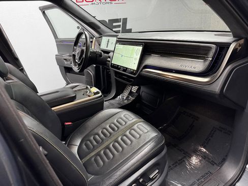 Used 2022 Rivian R1T Launch Edition image 52