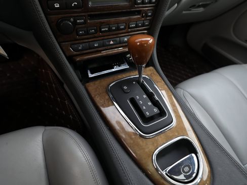 Used 2003 Jaguar S-TYPE 3.0 image 18