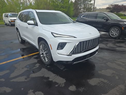 New 2026 Buick Enclave Avenir w/ Super Cruise Package AWD/4WD image 12