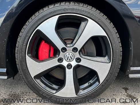 Used 2019 Volkswagen Golf 4-Door image 8