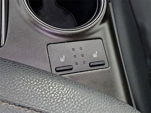 Used 2023 Toyota Camry XSE image 29