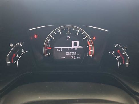 Used 2018 Honda Civic Sport image 23