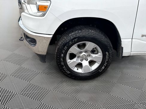 Used 2023 RAM 1500 Big Horn AWD/4WD image 34