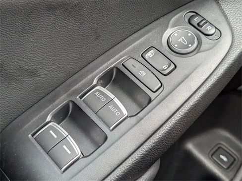 Used 2019 Honda Accord Sport image 19