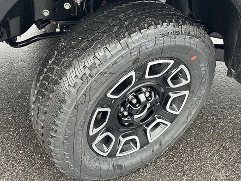 New 2026 Ford F250 Platinum image 18