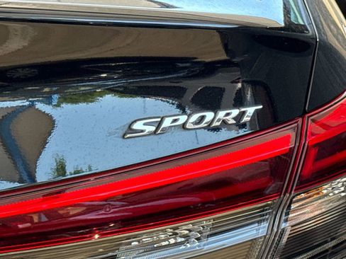 Certified 2023 Honda Civic Sport image 8