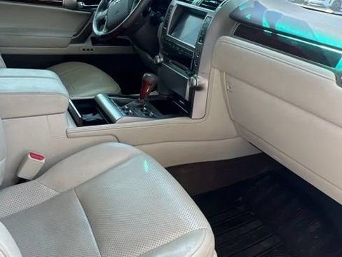 Used 2012 Lexus GX 460 Premium AWD/4WD image 26