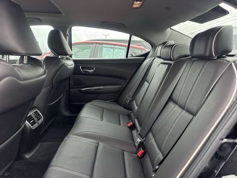 Used 2018 Acura TLX V6 w/ Technology Package FWD image 11