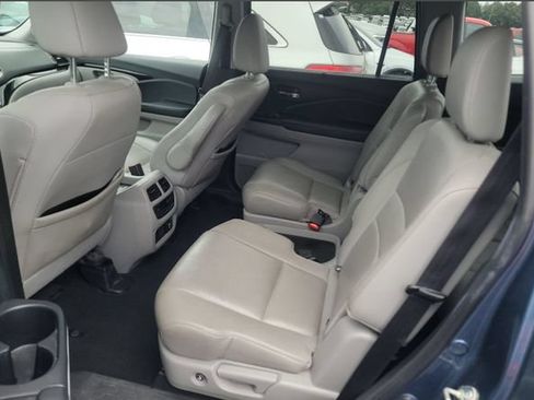 Used 2021 Honda Pilot Elite image 7