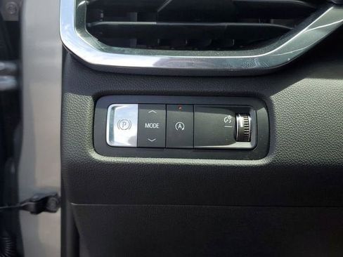 New 2026 GMC Acadia Elevation image 29