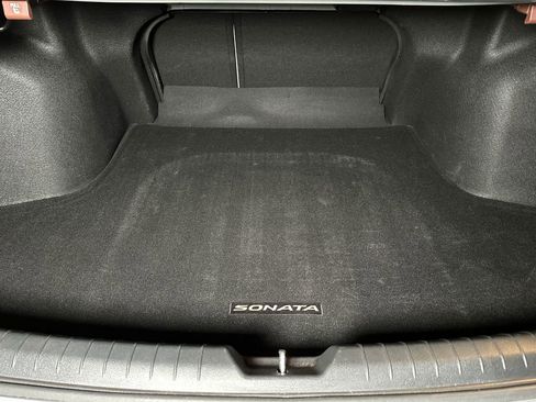 Used 2023 Hyundai Sonata Limited image 23