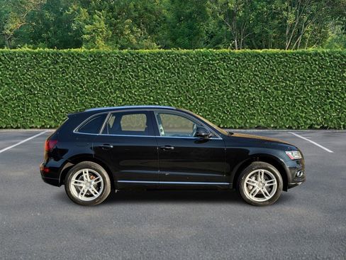 Used 2016 Audi Q5 2.0T Premium Plus w/ Technology Package image 2