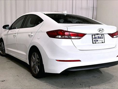 Used 2018 Hyundai Elantra Value Edition FWD image 5