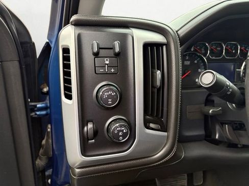 Used 2017 GMC Sierra 1500 SLT image 18
