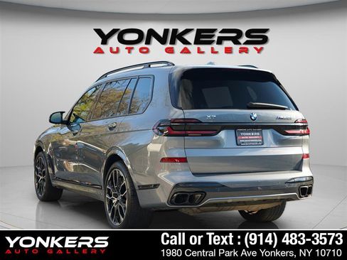 Used 2024 BMW X7 M60i w/ Executive Package image 7