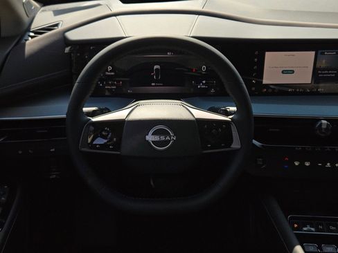 New 2026 Nissan Murano Platinum image 17