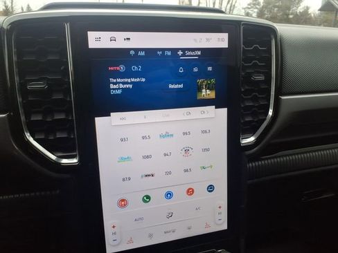 Used 2024 Ford Ranger XLT w/ Equipment Group 301A High image 20