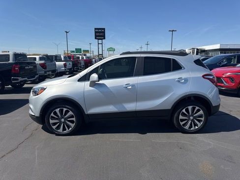 Used 2022 Buick Encore Preferred w/ Safety Package II image 7