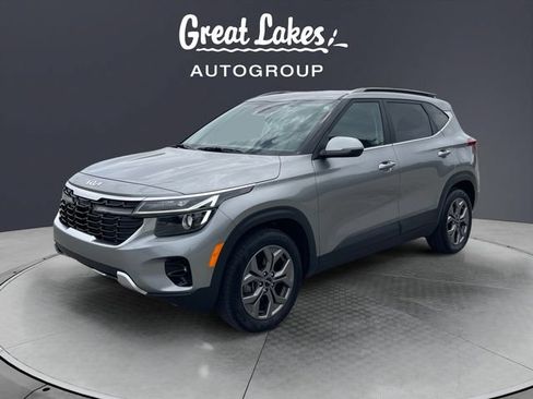 Used 2024 Kia Seltos S AWD/4WD image 1