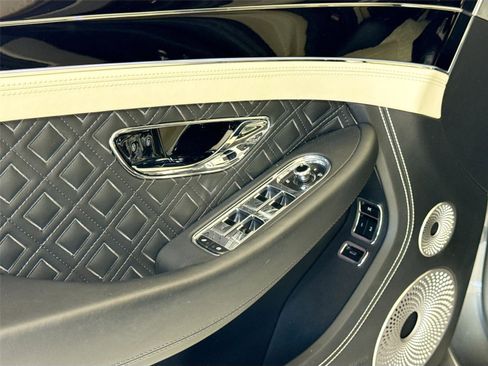 Used 2020 Bentley Continental GT V8 AWD/4WD image 13