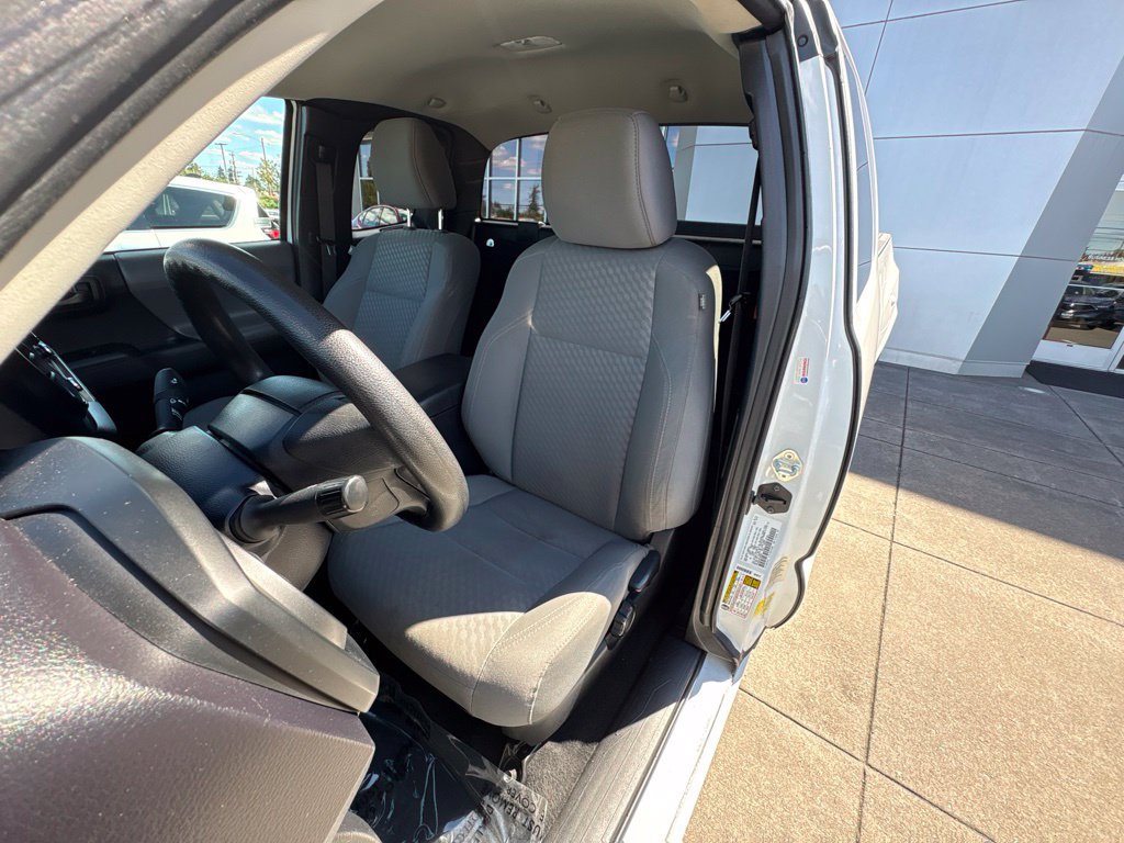 Used 2022 Toyota Tacoma SR RWD image 12