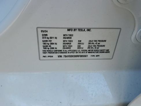 Used 2024 Tesla Model Y Long Range RWD image 30