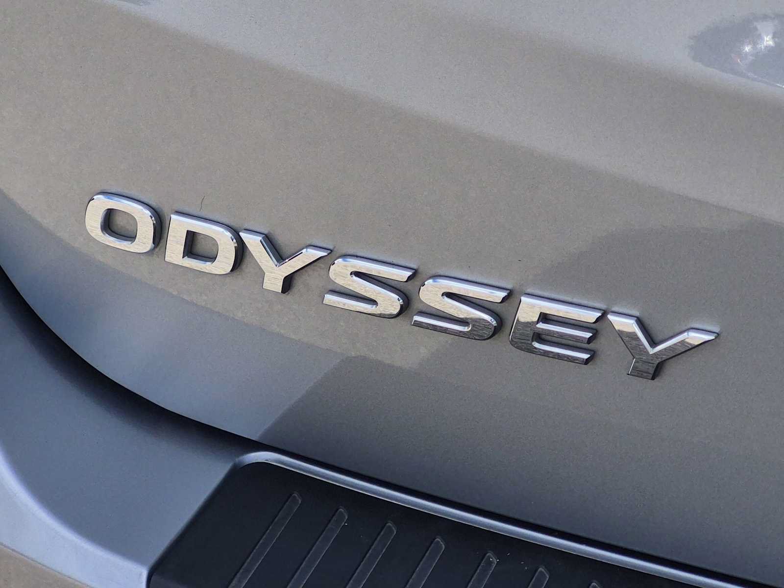 Certified 2025 Honda Odyssey EX-L image 12
